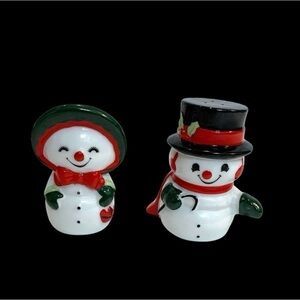 Vintage 1980 Hallmark Happy and Merry MR & MRS Snowmen Salt and Pepper Shakers